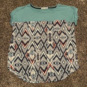 Women’s Jolt shirt, size XL